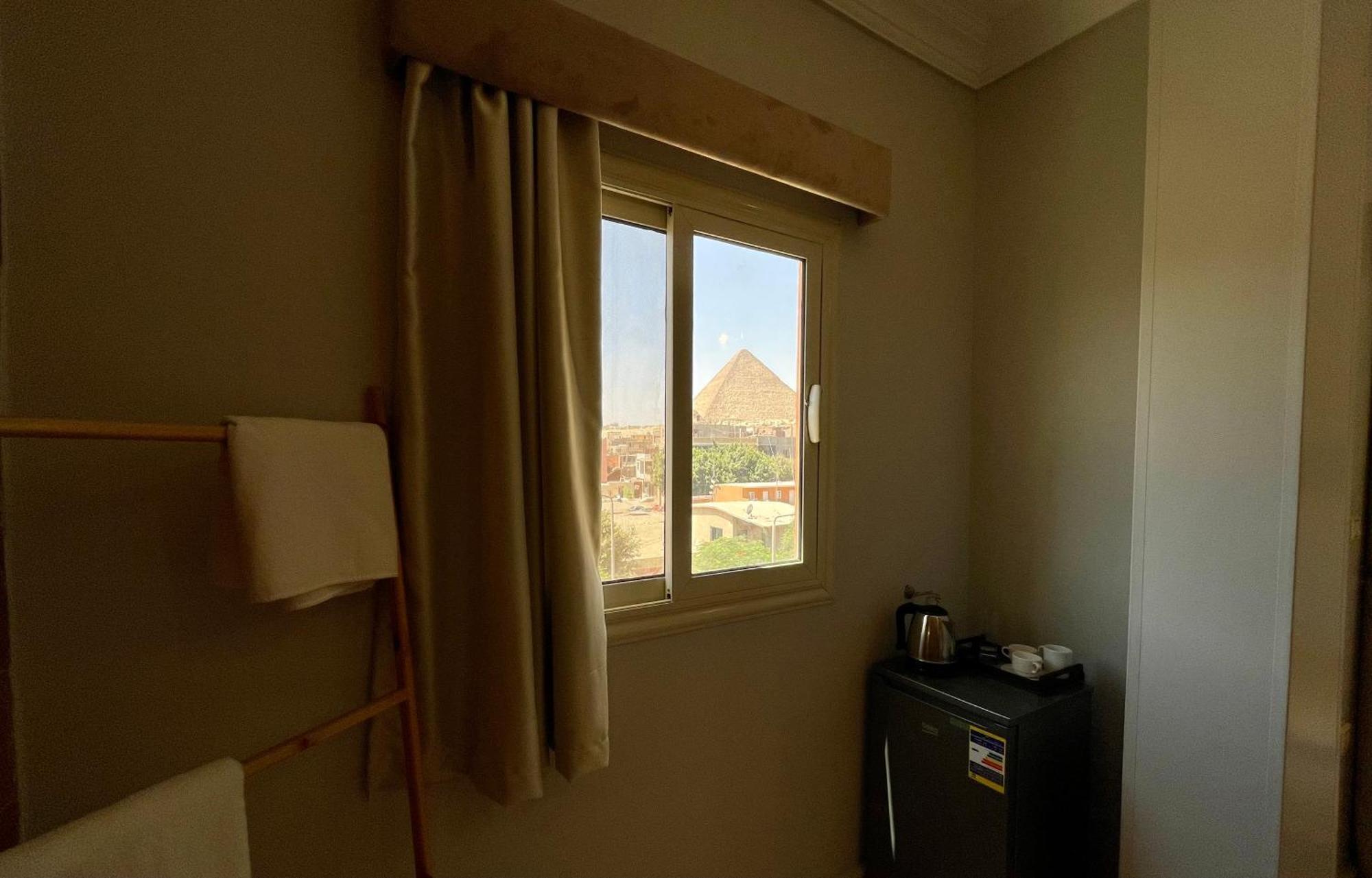 Pyramids Home Inn Cairo Exterior photo